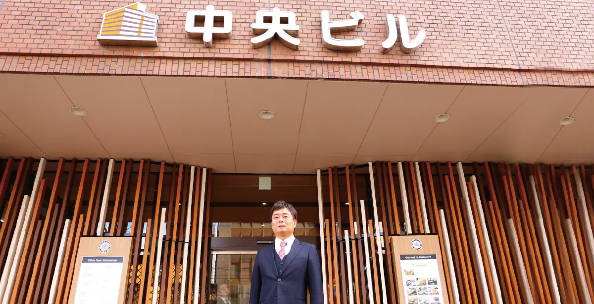 事務所が入居する鹿児島中央ビルディングの入口